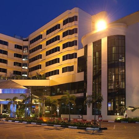 Chon Inter Hotel Çonburi Dış mekan fotoğraf