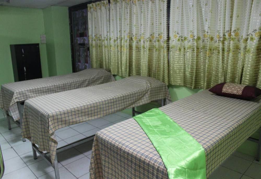 Chon Inter Hotel Çonburi Dış mekan fotoğraf