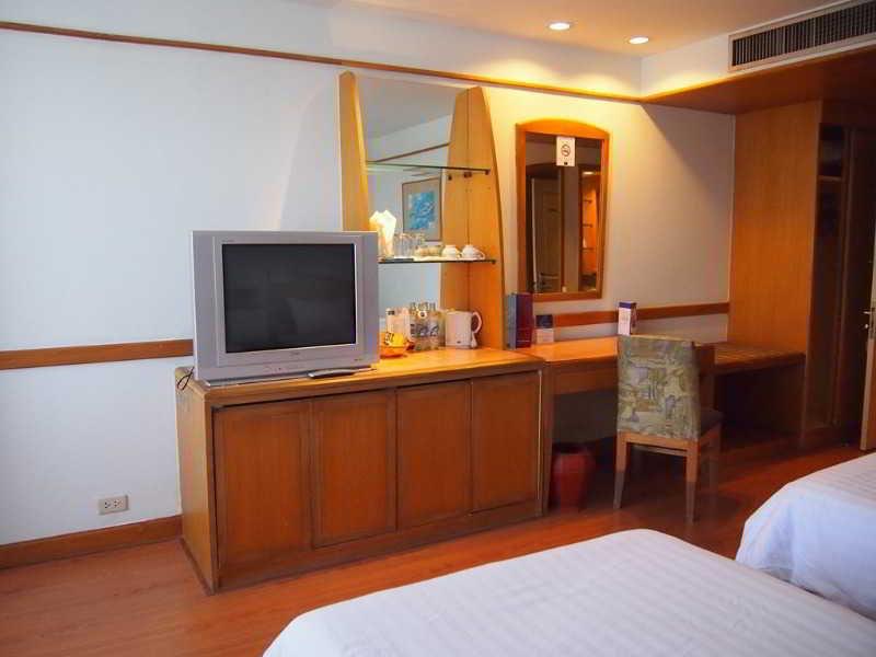 Chon Inter Hotel Çonburi Dış mekan fotoğraf