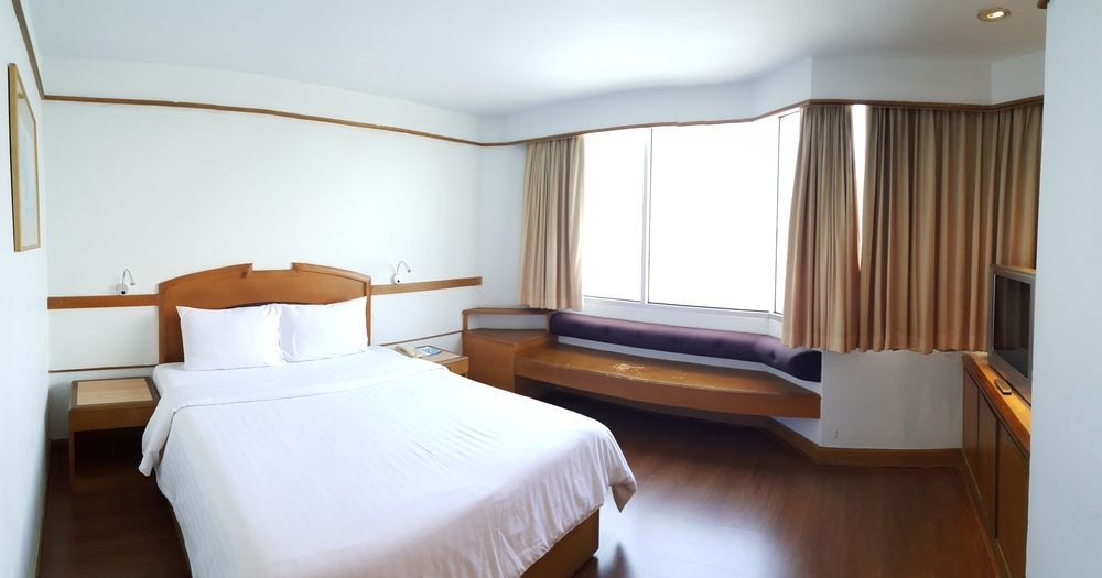 Chon Inter Hotel Çonburi Dış mekan fotoğraf