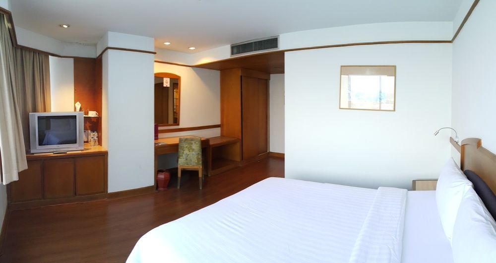 Chon Inter Hotel Çonburi Dış mekan fotoğraf