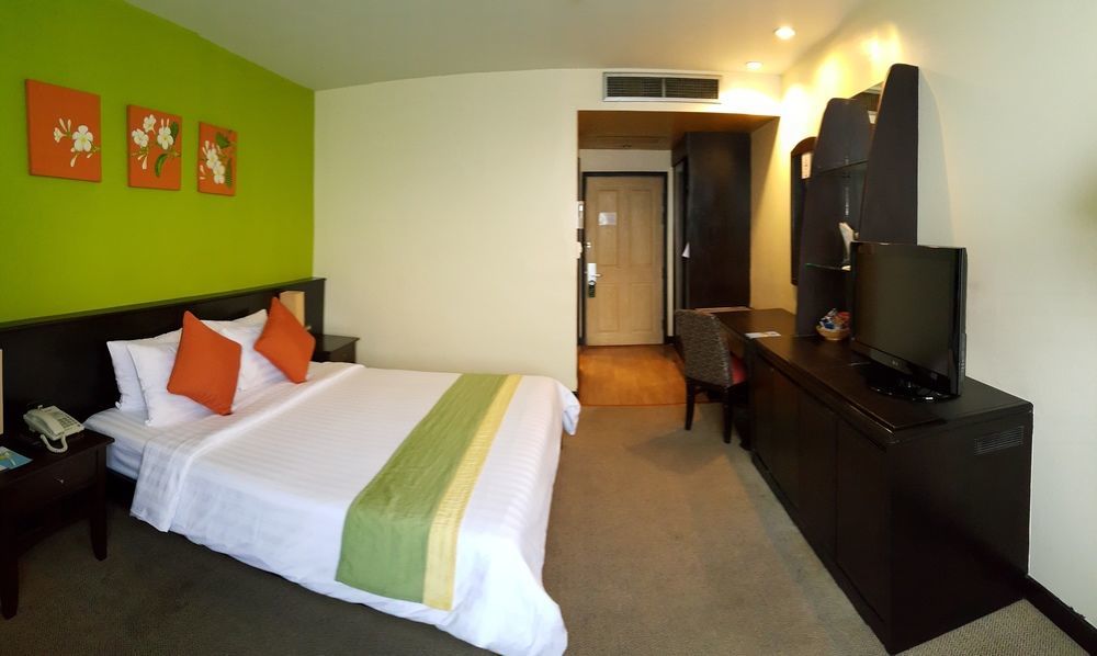Chon Inter Hotel Çonburi Dış mekan fotoğraf