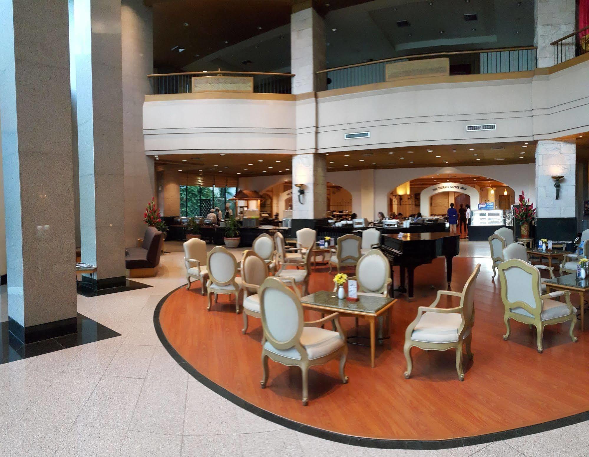Chon Inter Hotel Çonburi Dış mekan fotoğraf