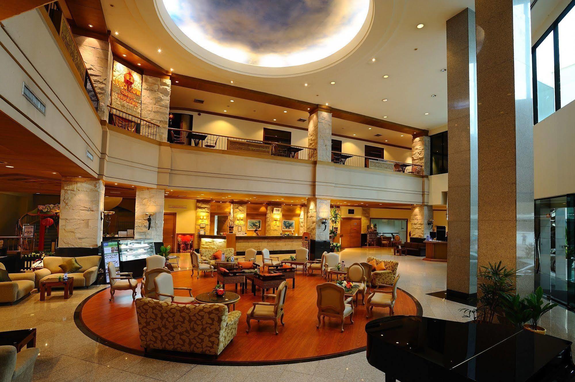 Chon Inter Hotel Çonburi Dış mekan fotoğraf