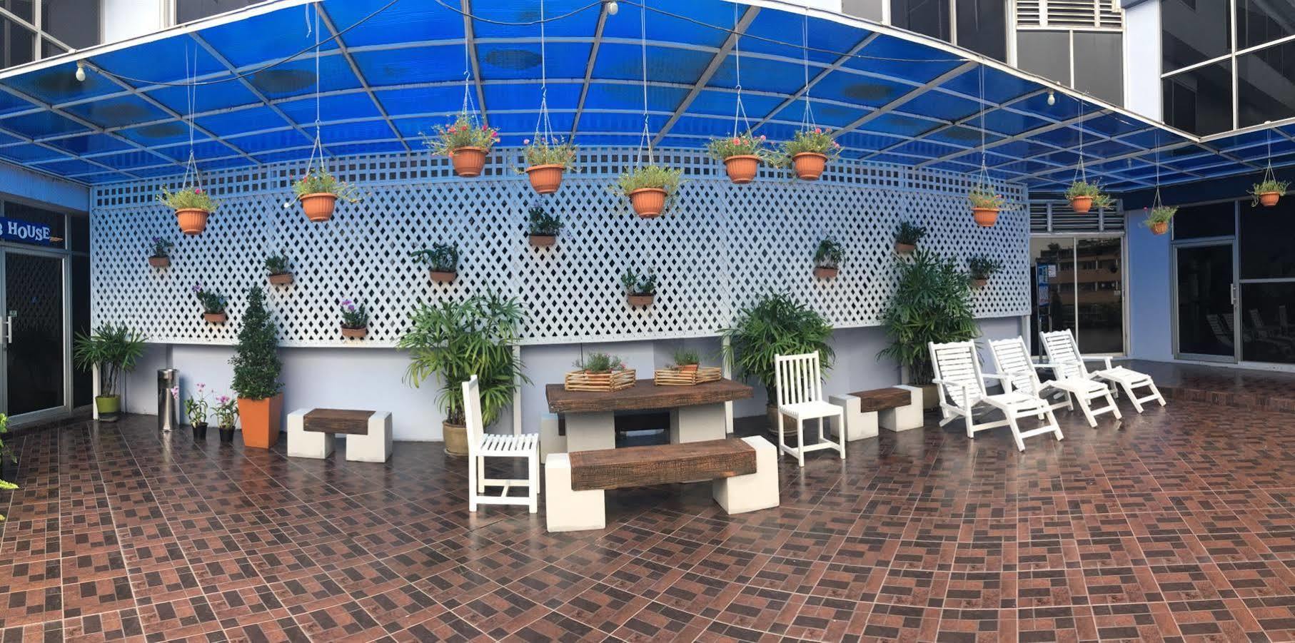 Chon Inter Hotel Çonburi Dış mekan fotoğraf