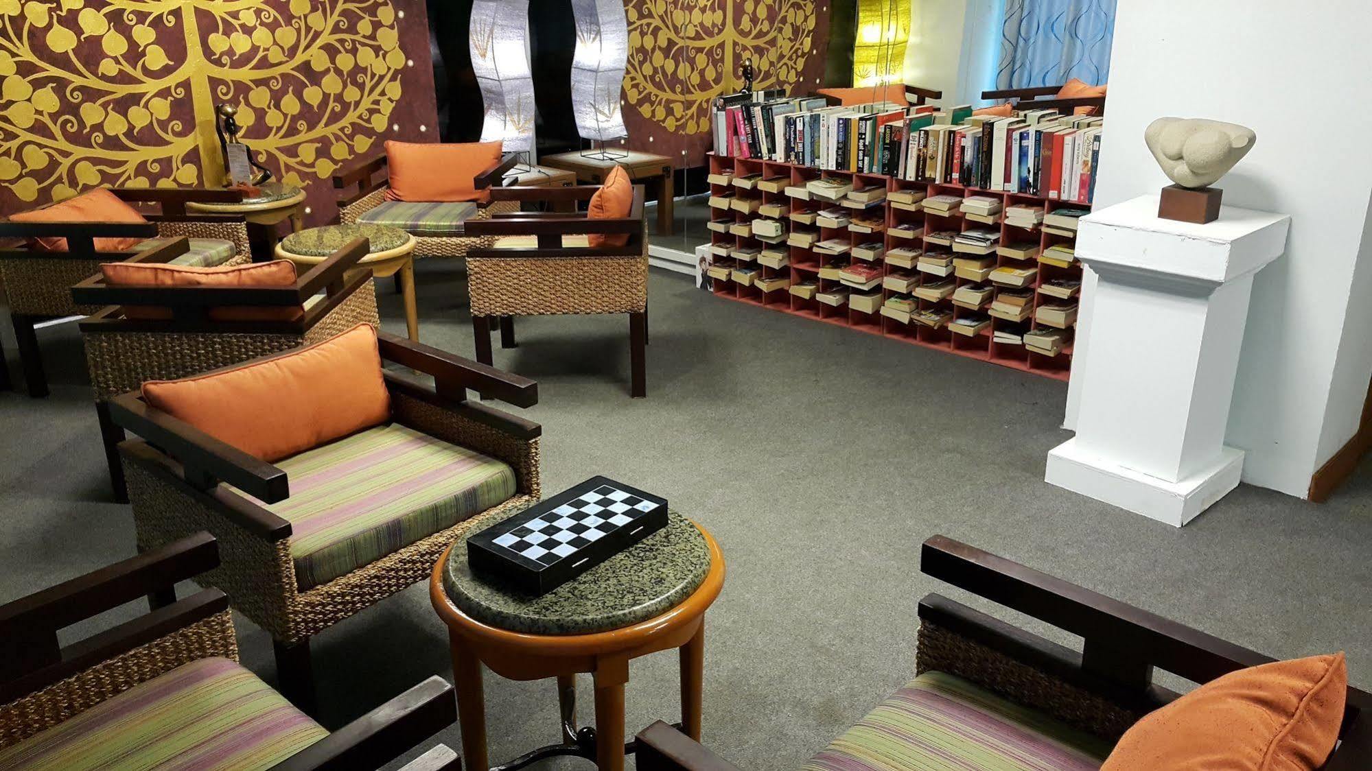 Chon Inter Hotel Çonburi Dış mekan fotoğraf