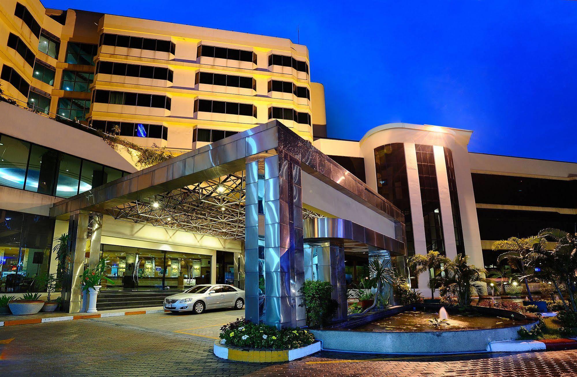 Chon Inter Hotel Çonburi Dış mekan fotoğraf