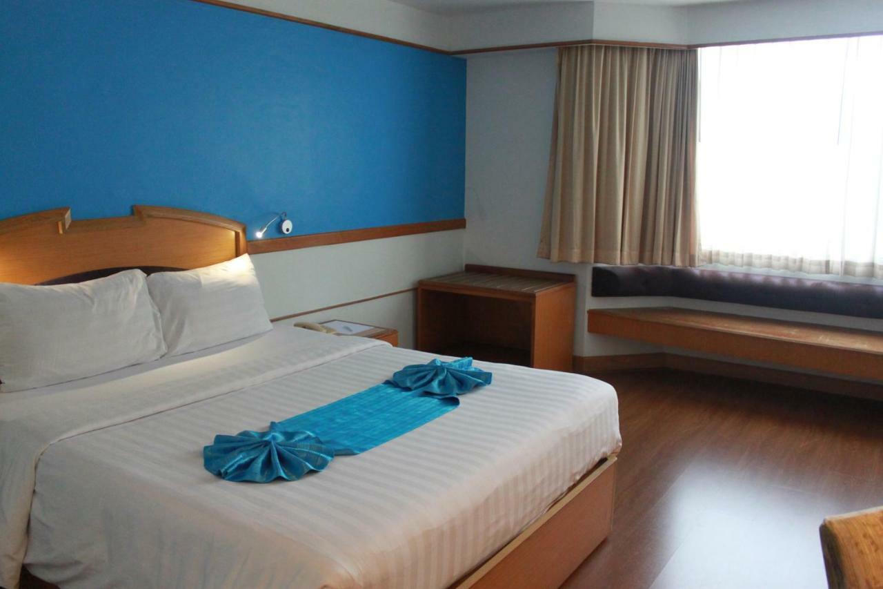 Chon Inter Hotel Çonburi Dış mekan fotoğraf