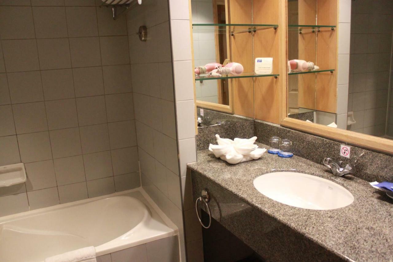 Chon Inter Hotel Çonburi Dış mekan fotoğraf